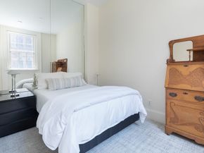 60 Commonwealth Ave 4, Boston MA 02116