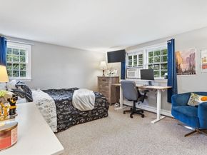 81 Arrowhead Dr, Bridgewater MA 02324
