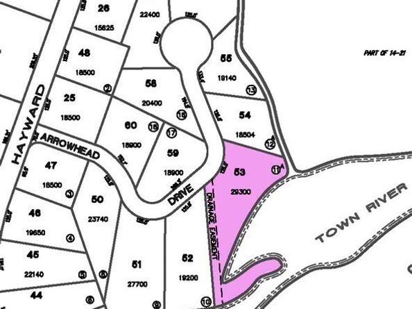 81 Arrowhead Dr, Bridgewater MA 02324