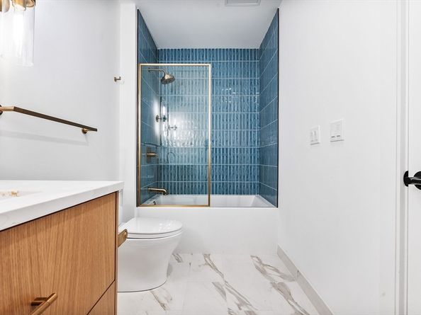 1114 Beacon St. 309, Newton MA 02461