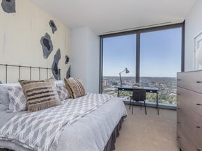 1 Dalton 4505, Boston MA 02115