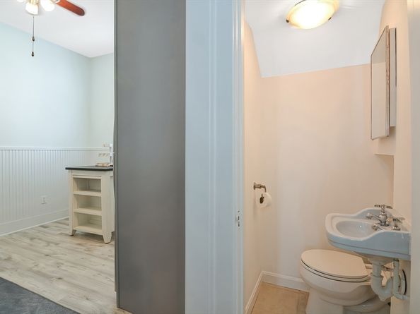 2 Peirce Rd, Lynn MA 01902