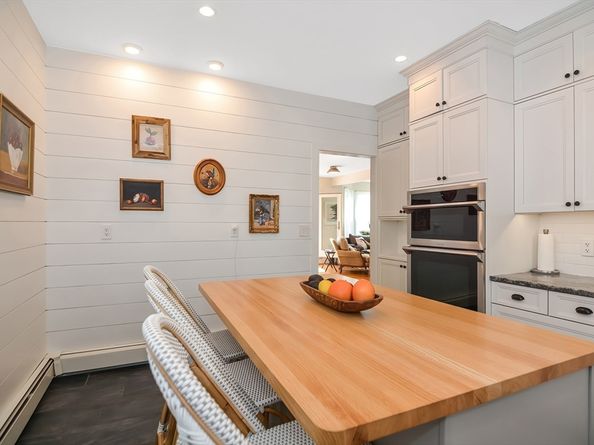 2 Peirce Rd, Lynn MA 01902