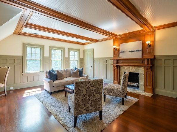 197 Grant St, Lexington MA 02420