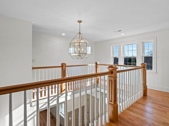 3 Weeping Willow Drive, Andover MA 01810