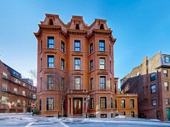 57 Hancock St