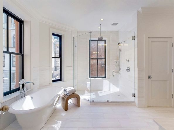 57 Hancock St, Boston MA 02114
