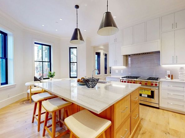 57 Hancock St, Boston MA 02114