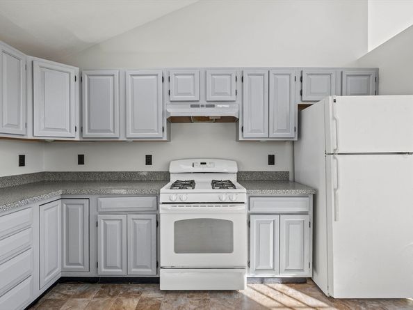 192 Swifts Beach Rd, Wareham MA 02571