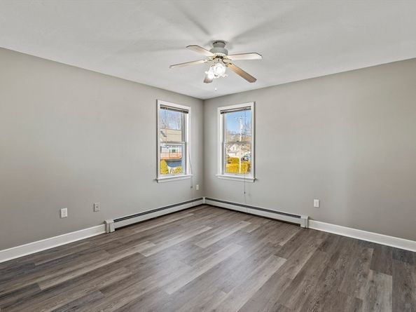 192 Swifts Beach Rd, Wareham MA 02571