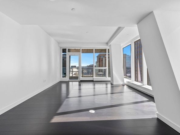 150 Seaport Blvd 12G, Boston MA 02210