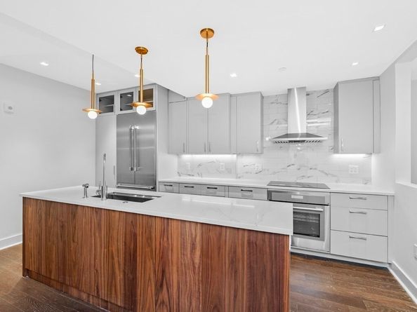 33 Bowdoin Street 1, Boston MA 02114