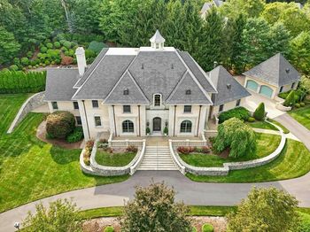 9 Wescott Drive