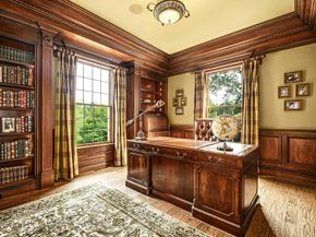 9 Wescott Drive, Hopkinton MA 01748