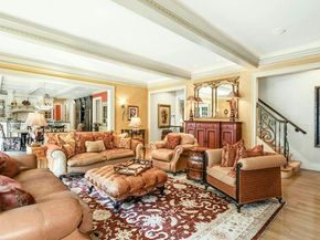 9 Wescott Drive, Hopkinton MA 01748
