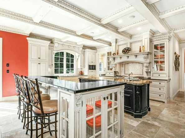 9 Wescott Drive, Hopkinton MA 01748