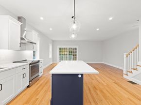 29 Leonard St 29, Bridgewater MA 02324
