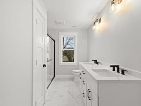 29 Leonard St 29, Bridgewater MA 02324