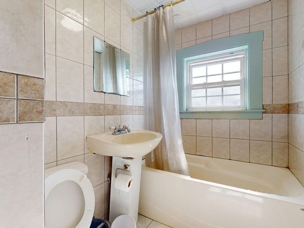 1022 Main St, Worcester MA 01603