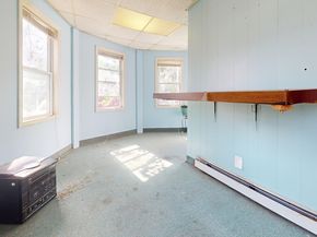 1022 Main St, Worcester MA 01603