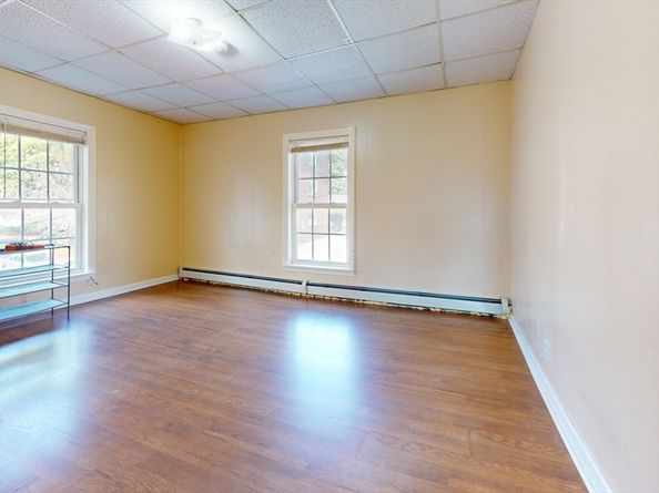 1022 Main St, Worcester MA 01603