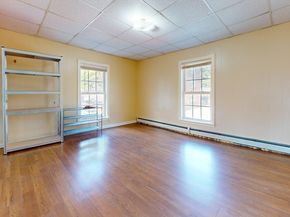 1022 Main St, Worcester MA 01603