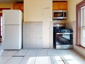 1022 Main St, Worcester MA 01603