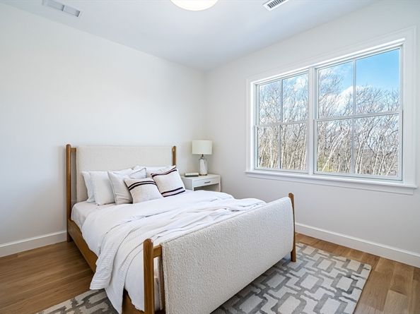 22 Common Court, Lexington MA 02421