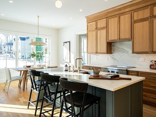 22 Common Court, Lexington MA 02421