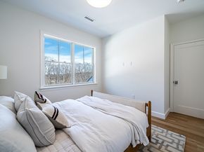 22 Common Court, Lexington MA 02421