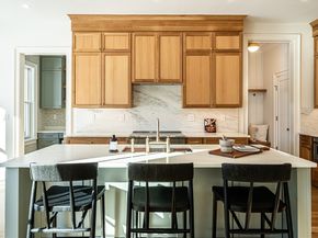22 Common Court, Lexington MA 02421