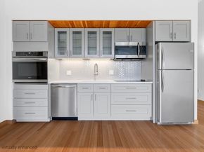 290 Pleasant St 213, Watertown MA 02472