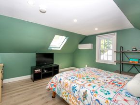 90 Colonial Rd, Marshfield MA 02050