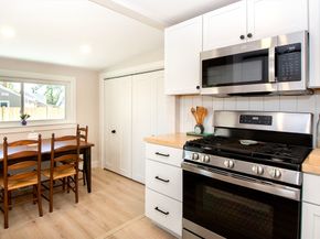 90 Colonial Rd, Marshfield MA 02050
