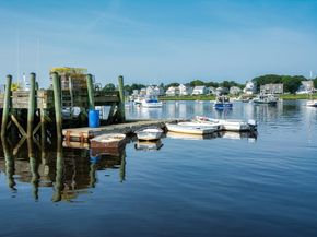 90 Colonial Rd, Marshfield MA 02050