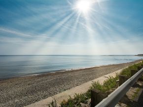 90 Colonial Rd, Marshfield MA 02050