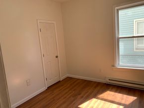 128 Austin St, Worcester MA 01609