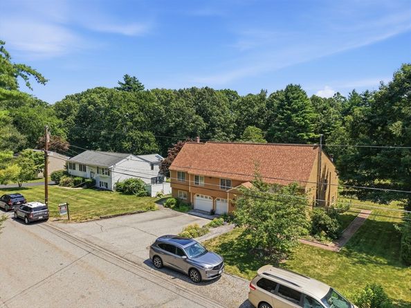 47 Collins Rd, Northborough MA 01532