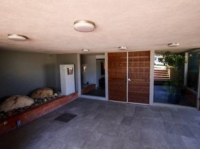 930 California 105, Santa Monica CA 90403