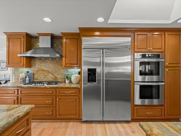 12095 Brookglen Drive, Saratoga CA 95070