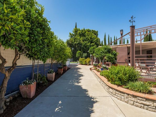 3160 Louis Road, Palo Alto CA 94303