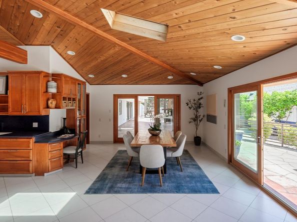3160 Louis Road, Palo Alto CA 94303