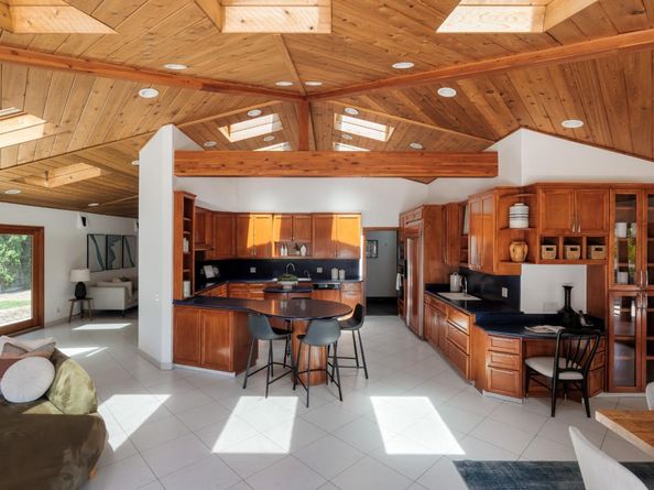 3160 Louis Road, Palo Alto CA 94303