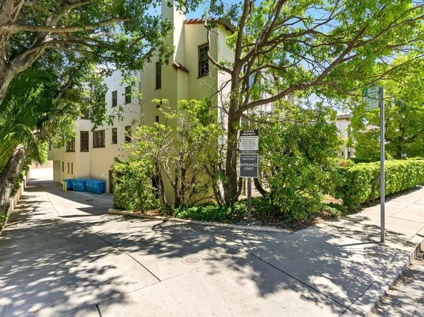 212 Eaton Road 1, San Mateo CA 94402