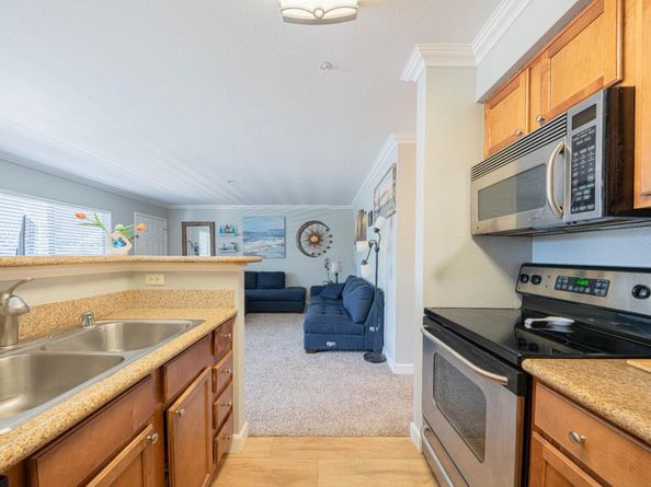 41 Grandview Street 1204, Santa Cruz CA 95060