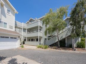41 Grandview Street 1204, Santa Cruz CA 95060