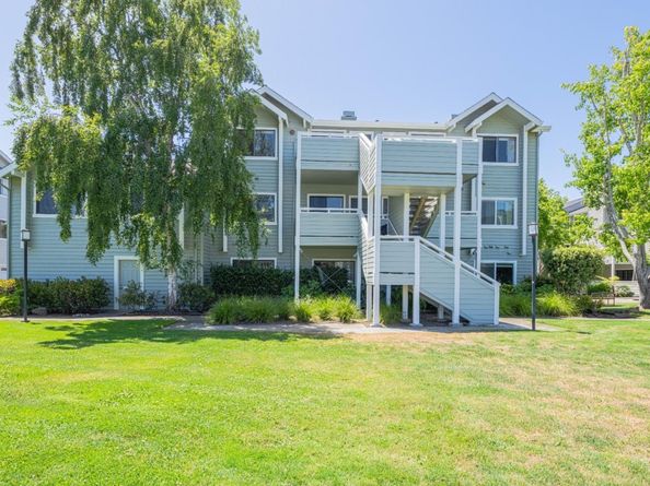 41 Grandview Street 1204, Santa Cruz CA 95060