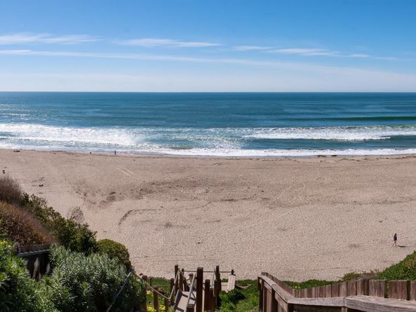 221 Seascape Resort Drive, Aptos CA 95003