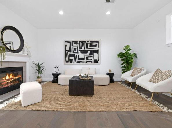 2086 S Delaware Street, San Mateo CA 94403