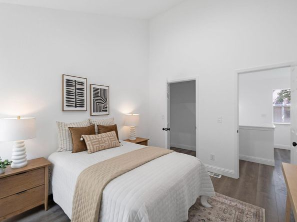 2086 S Delaware Street, San Mateo CA 94403